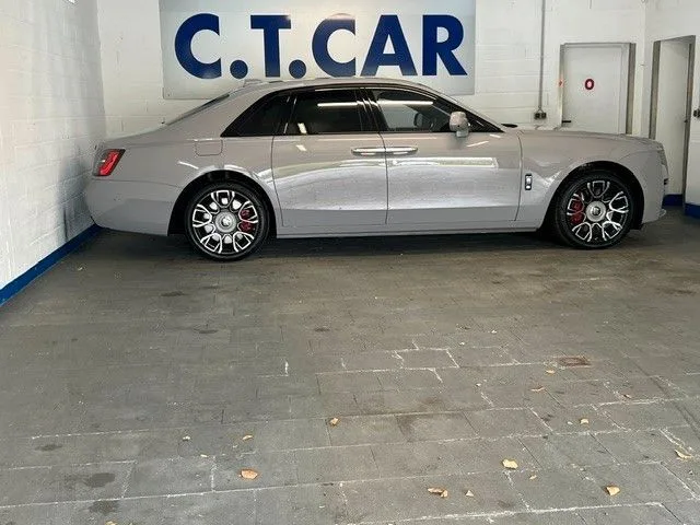 Rolls-Royce Ghost Black Badge - Photo 1
