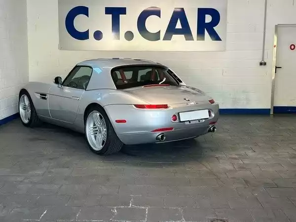 BMW Z8 ALPINA ROADSTER V8 - Photo 2