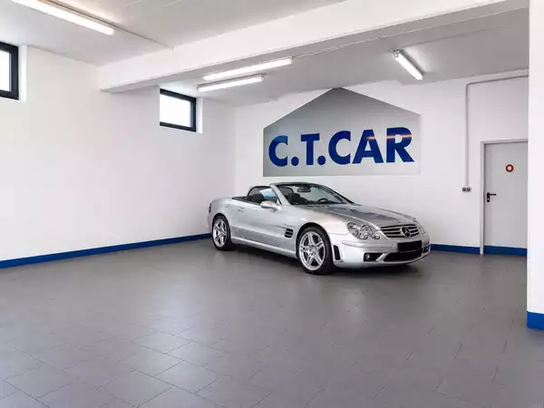 Mercedes-Benz SL 55 AMG Roadster - Photo 2