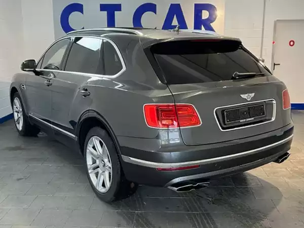 Bentley Bentayga 4.0 V8 Diesel 4WD Autom.Mulliner - Photo 3
