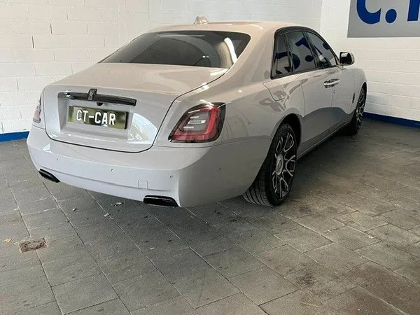 Rolls-Royce Ghost Black Badge - Photo 2