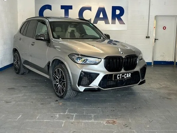 BMW X5 M Competition - Photo 1