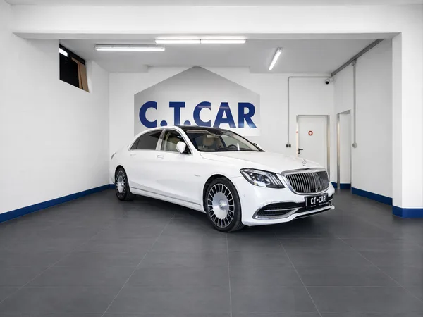 Maybach S560 Limousine 4Matic-PANO/BURMESTER/MASSAGE/DVD/Voll - Photo 1
