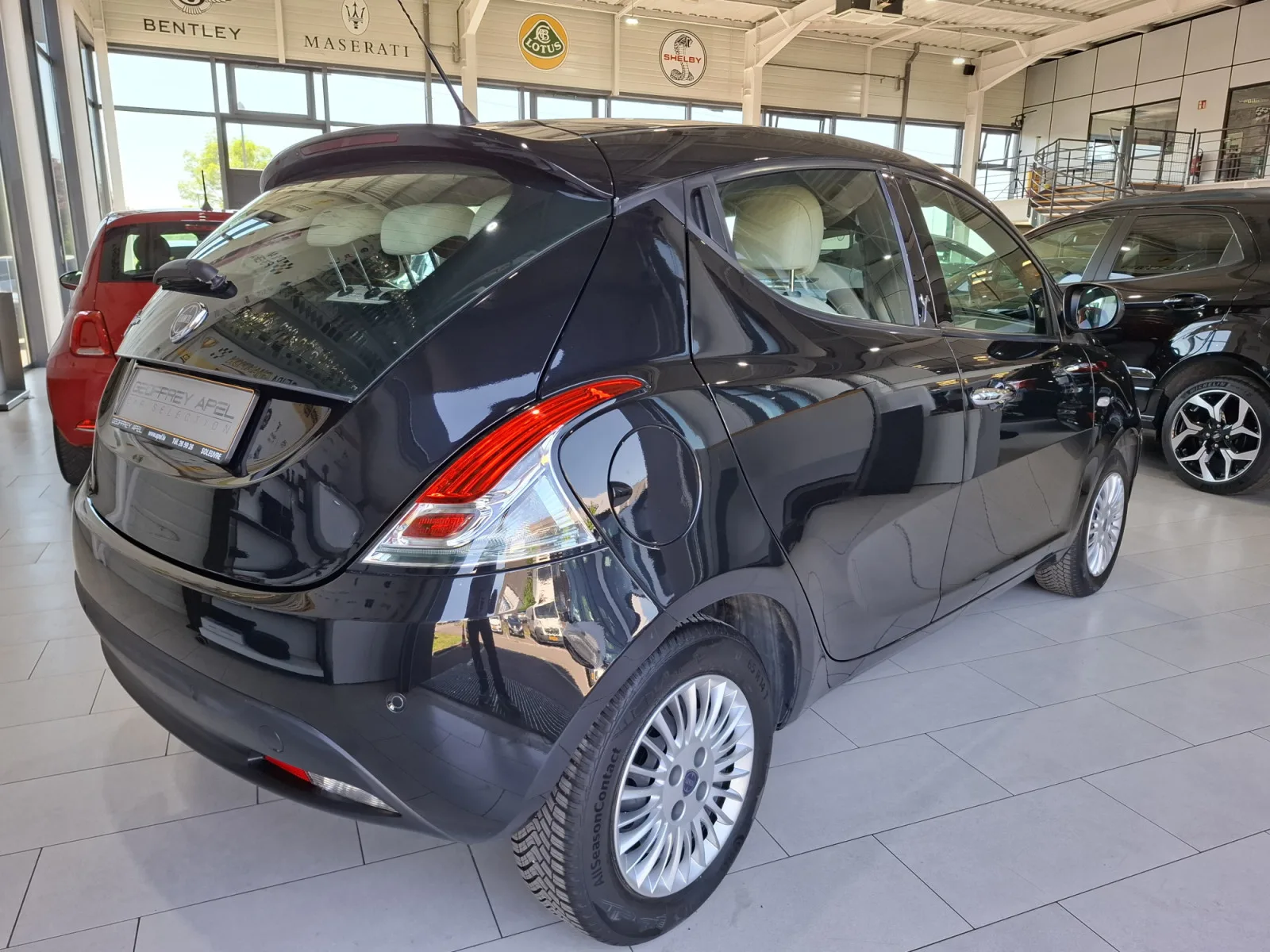 Lancia Ypsilon 1.2 1HAND, BLUETOOTH, PDC AV+ARR., - Photo 1