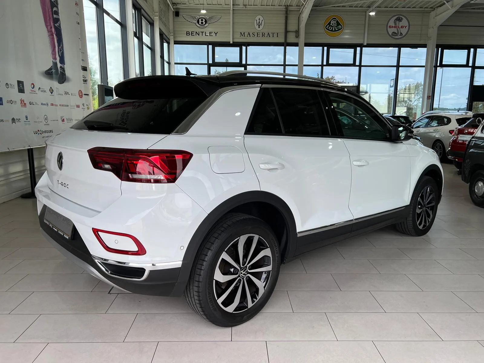 Volkswagen T-Roc 1.5 TSI 150 DSG STYLE,1 HAND,VIRTUAL,KAMERA,NAVI,CARPLAY,LED,CUIR,IQ-LIGHT - Photo 1