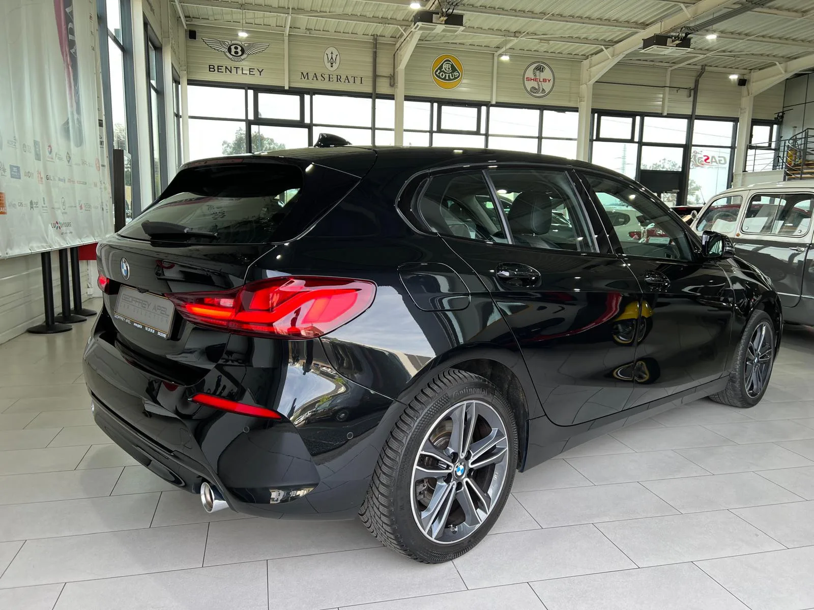BMW 120 i SPORT LINE PAKET, CUIR, NAVI, CAMERA, LED, CARPLAY, VOLANT M, 1 HAND - Photo 1