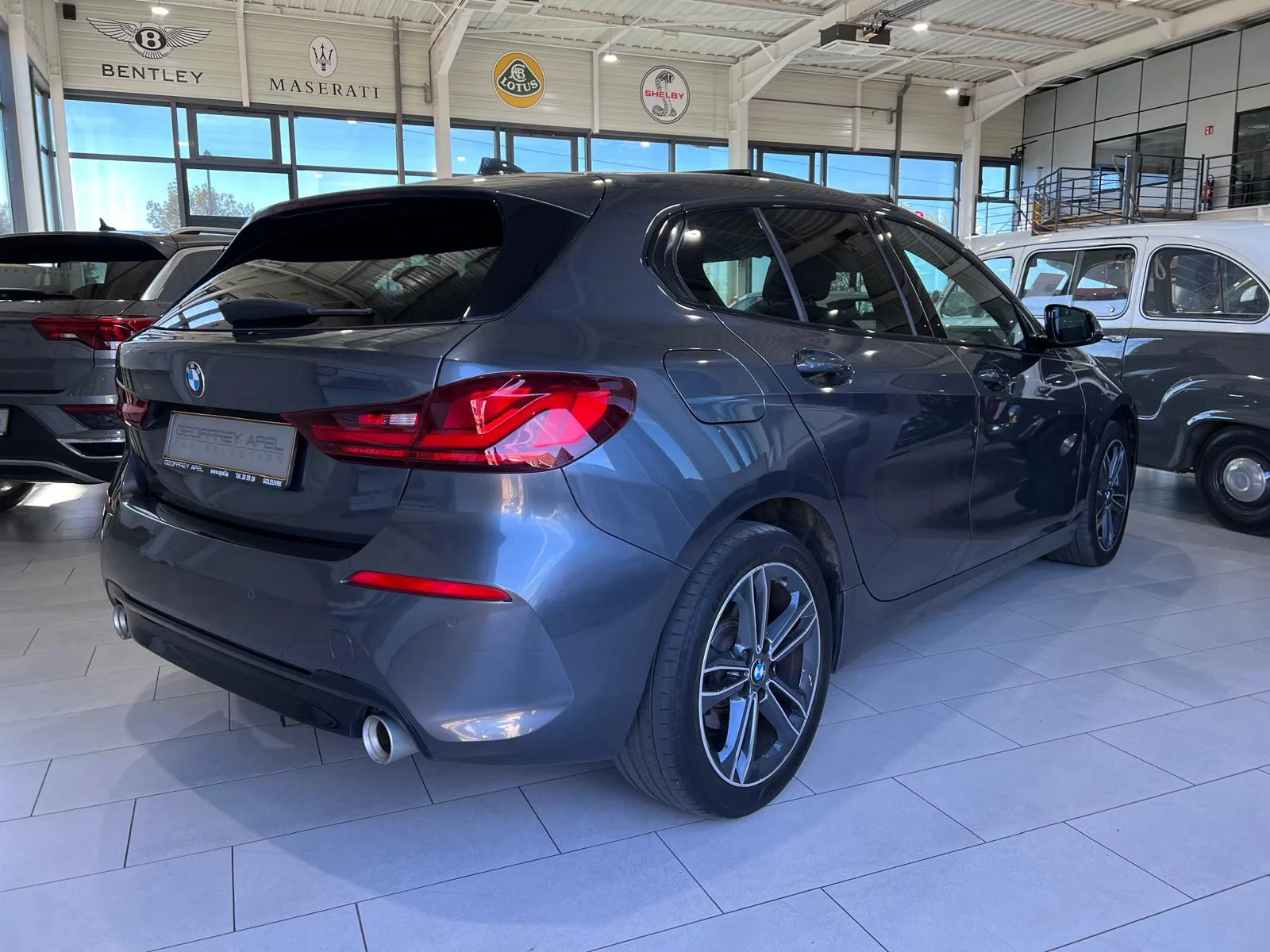 BMW 118 DA 150 SPORT LINE, CUIR, PANORAMIQUE, LED, ALU17'', CARPLAY, NAVI, 1 HAND.. - Photo 1