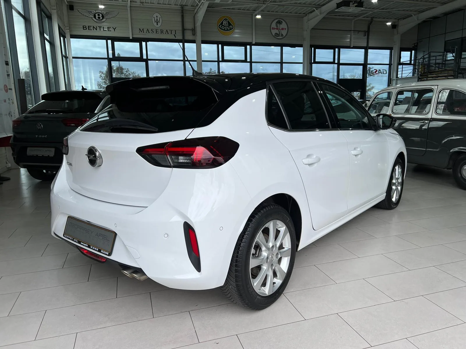 Opel Corsa 1.2 TURBO 130 GS LINE, B.AUTO, LED, VIRTUAL, KAMERA, CARPLAY,TEMPO, CUIR, 1 HAND - Photo 1