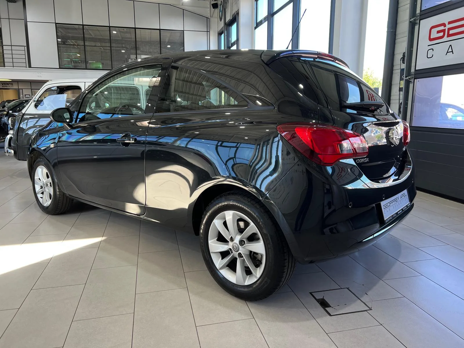 Opel Corsa 1.3 D 95 ENJOY, 1HAND, BLUETOOTH, ALU, GARANTIE - Photo 1