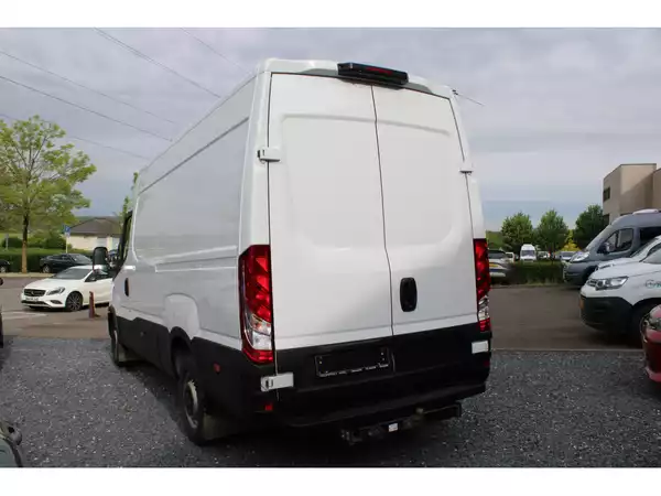 Iveco Daily 35S14, 1 HAND, CAMERA, BLUETOOTH, - Photo 2