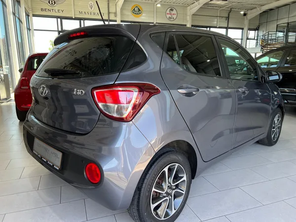 Hyundai i10 1.0 CLIMA, NAVI, BLUETOOTH, ALU, GARANTIE - Photo 2