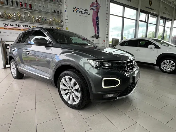 Volkswagen T-Roc 1.5 TSI 150 DSG STYLE,VIRTUAL, KAMERA,NAVI, CARPLAY, LED, CUIR,1 HAND - Photo 3