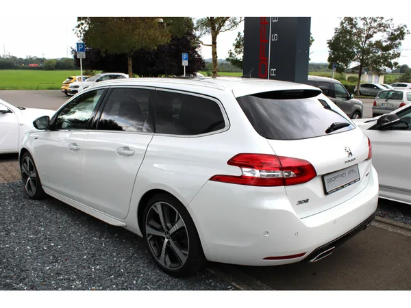Peugeot 308 SW GT 205 PANO CUIR NAVI - Photo 2