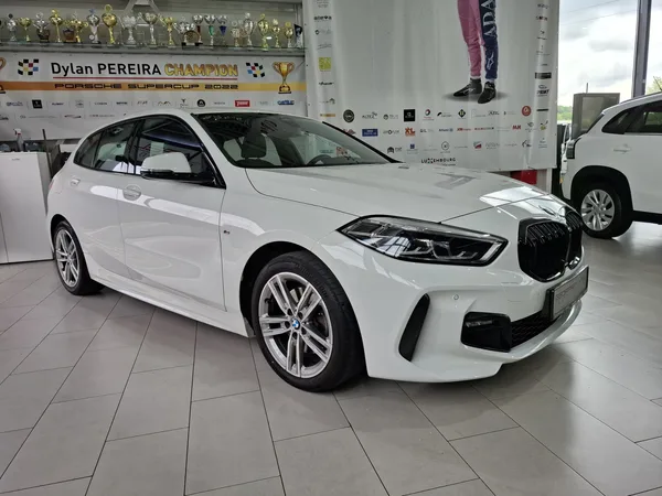 BMW 118 i M SPORT PAKET, NAVI, LED, COCKPIT DIGITAL, CARPLAY, PDC, - Photo 3