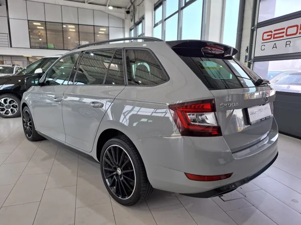 Skoda Fabia 1.0 TSI MONTE CARLO, LED, CAMERA, PANORAMIQUE, ALU 17'',NAVI, 1HAND - Photo 2