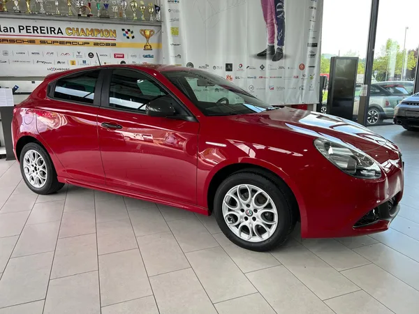 Alfa Romeo Giulietta 1.4 SPORT 120 , 1HAND, CARPLAY, CAMERA, LED, GARANTIE - Photo 3