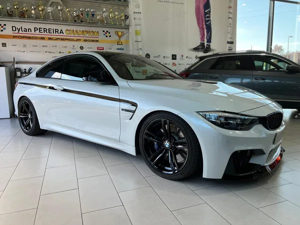 BMW M4 3.0 DKG , CARBON, CUIR, NAVI - Photo 3