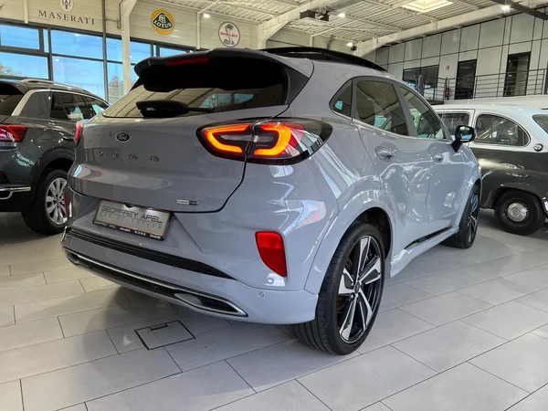 Ford Puma ST-LINE X 1.0 Ecoboost HYBRID 155 B. Auto, VIGNALE, 1 HAND, CAMERA, PANORAMIQUE, ALU 19'', CUIR, CARPLAY, B&O, COCKPIT DIGITAL,GARANTIE FORD 11/2029 - Photo 2