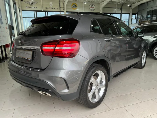 Mercedes-Benz GLA 200 AMG LINE, CUIR, NAVI, LED, CAMERA, ATT. REMORQUE, ALU 18'', 1 HAND - Photo 3