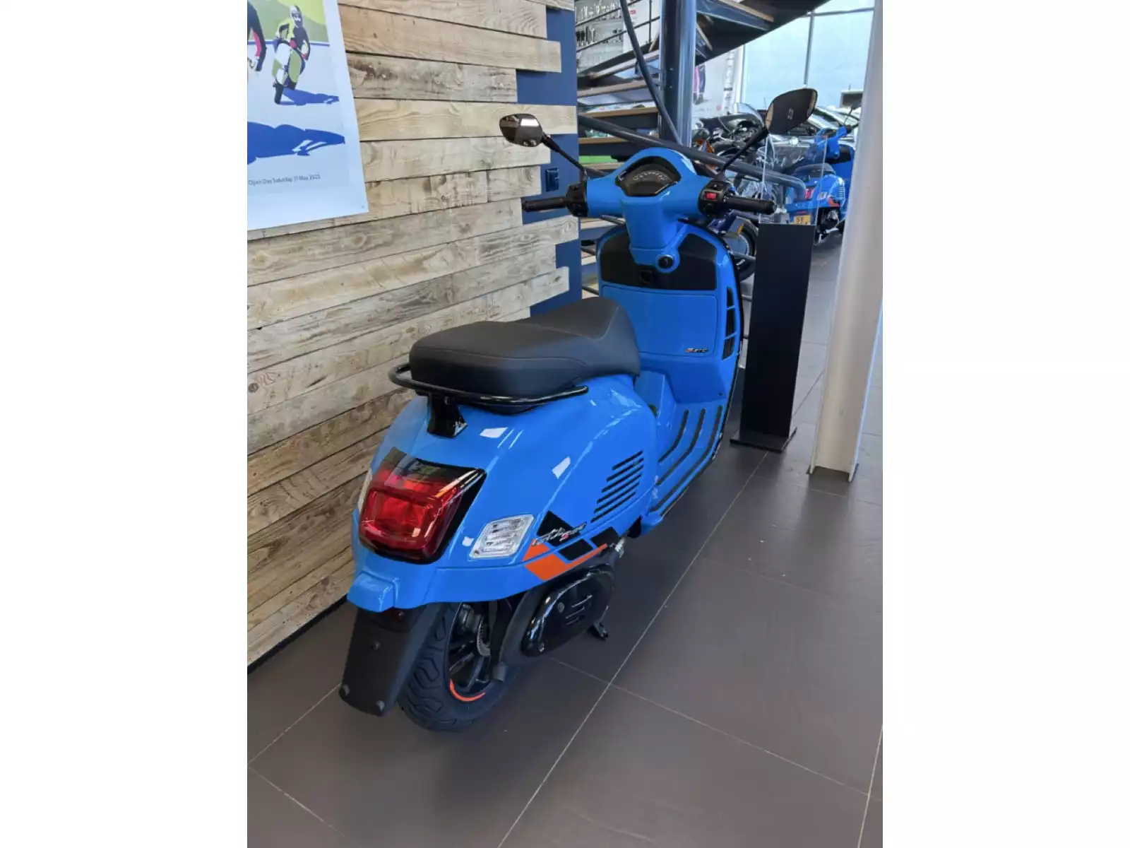 Vespa GTS Super Sport 310 - Photo 1