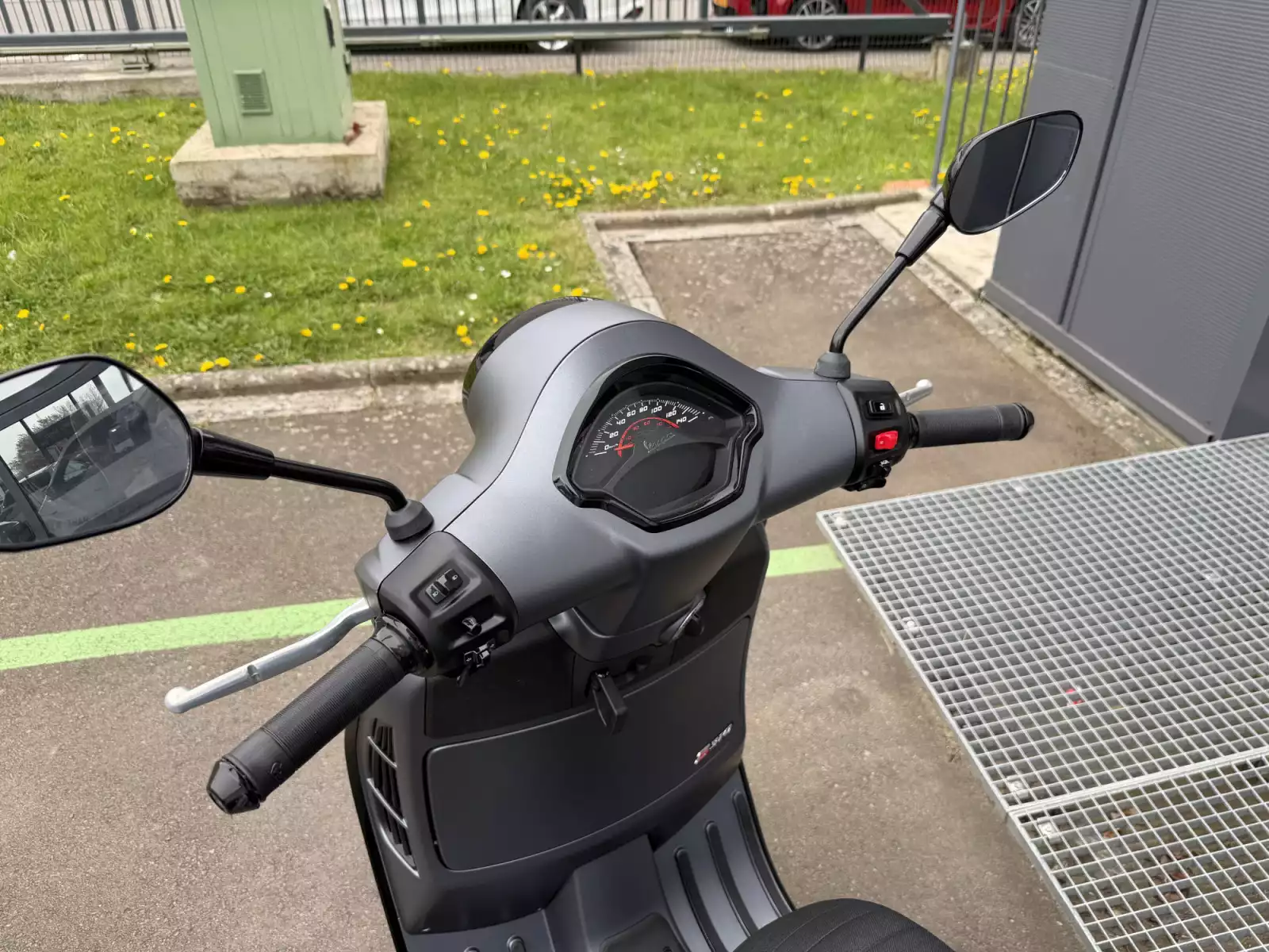 Vespa GTS Super Sport 310 - Photo 1