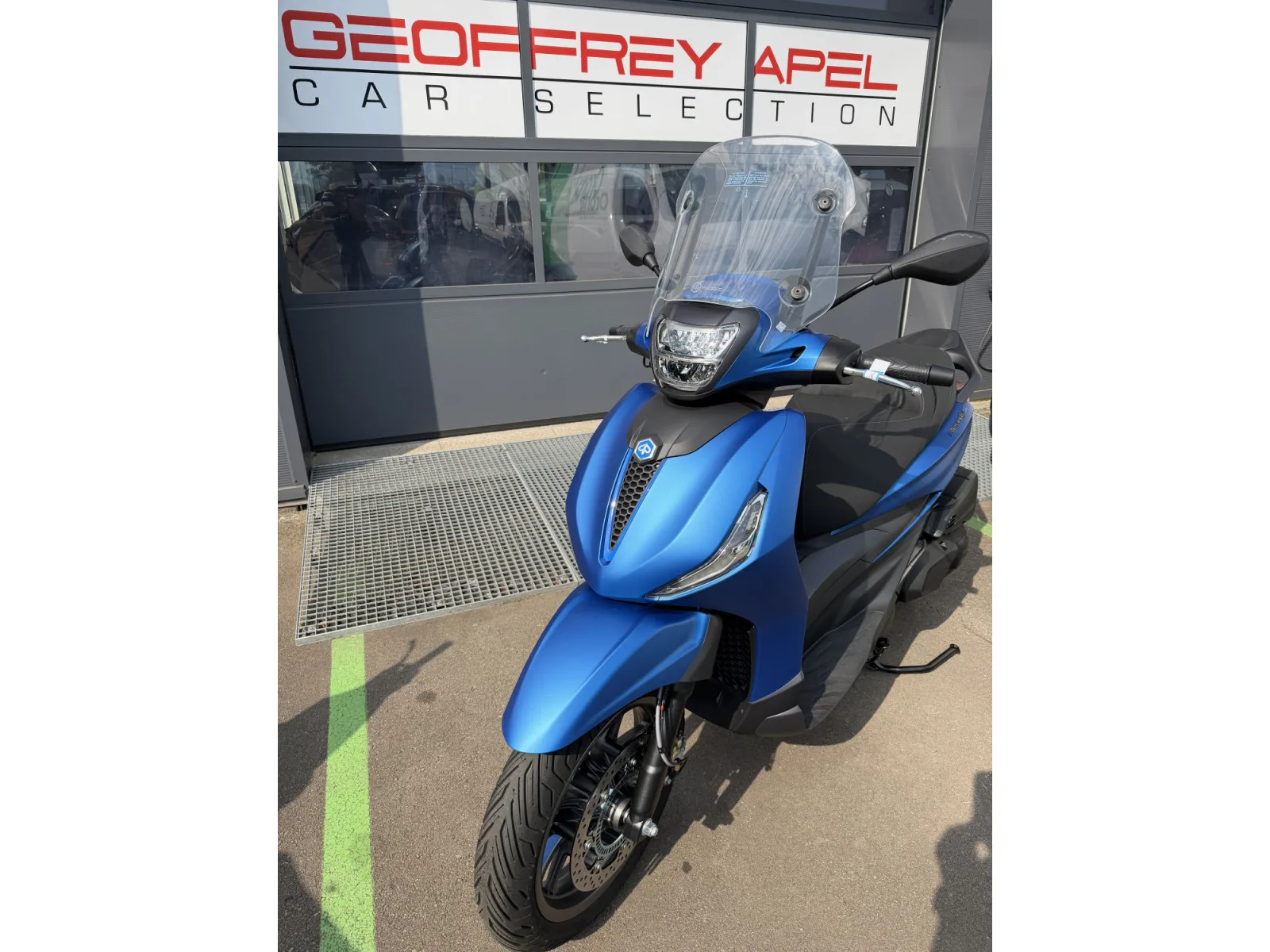 Piaggio Beverly 400 S - Photo 1
