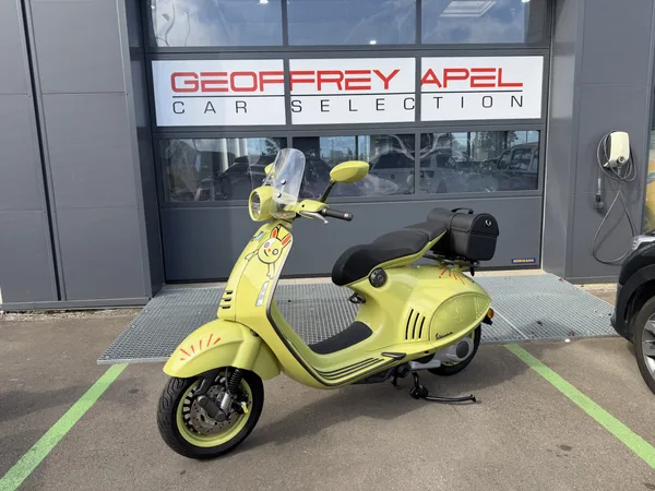 Vespa 946 BUNNY - Photo 1