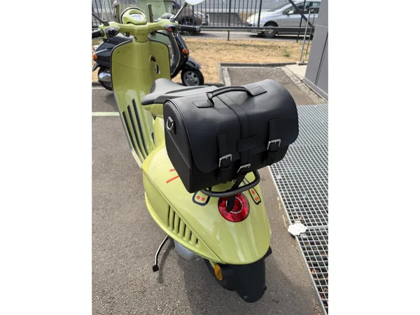 Vespa 946 BUNNY - Photo 2
