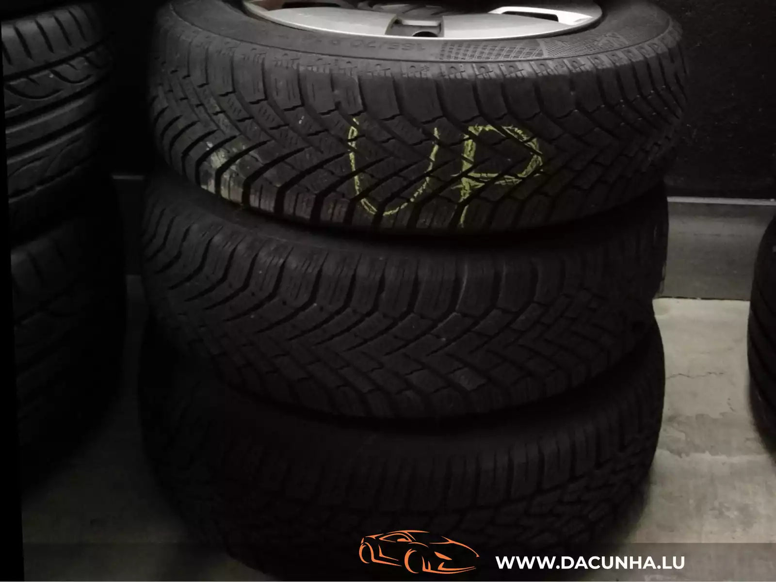 Jantes acier + Pneus hiver 14 165/70 R14 - Photo 1