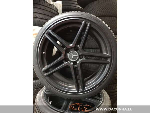 Jantes alu + Pneus hiver 19 245/35 R19 - Photo 1