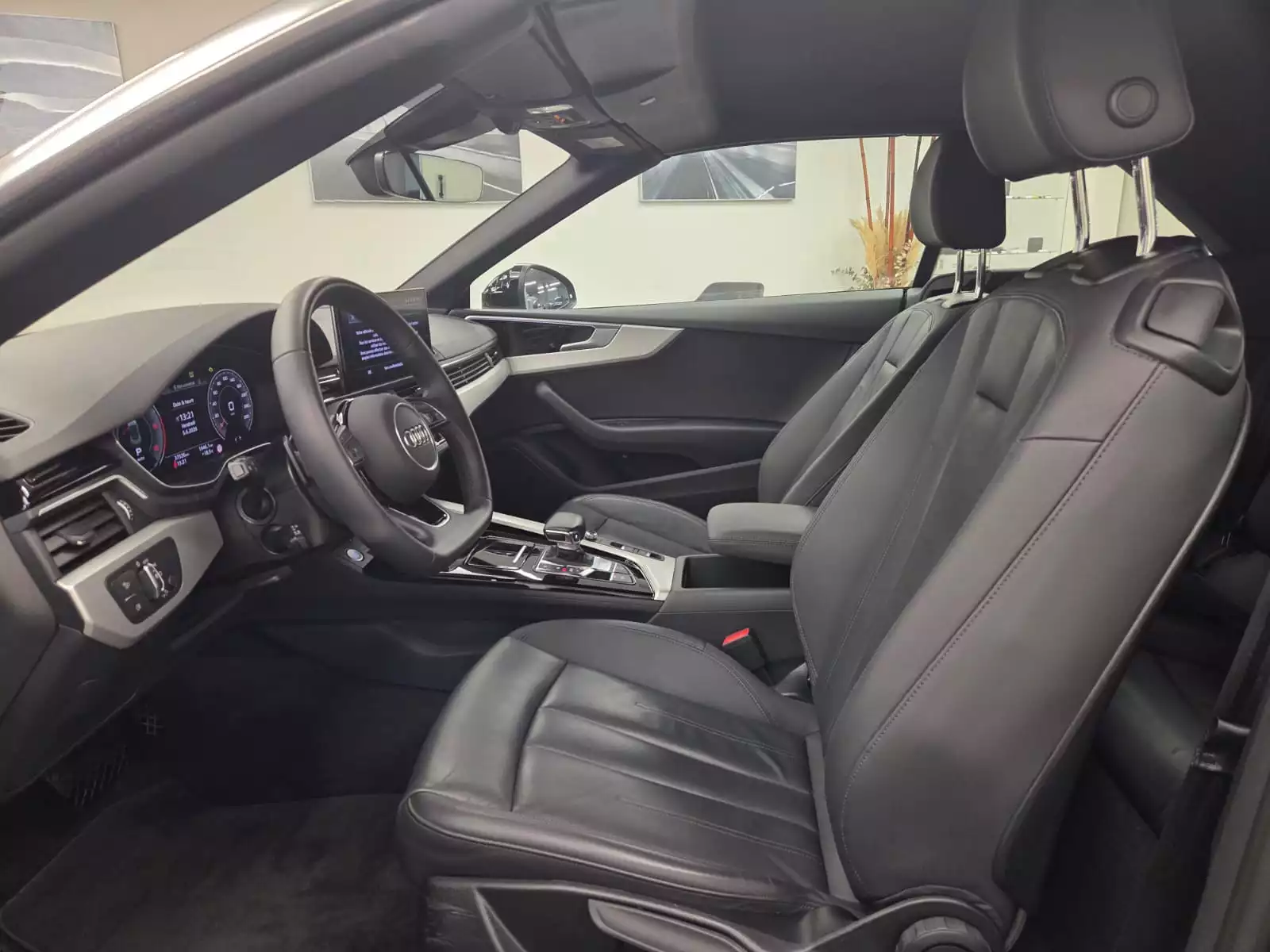 Audi A5 Cabriolet S line TDI 204 CH / 150 KW S tronic - Photo 1