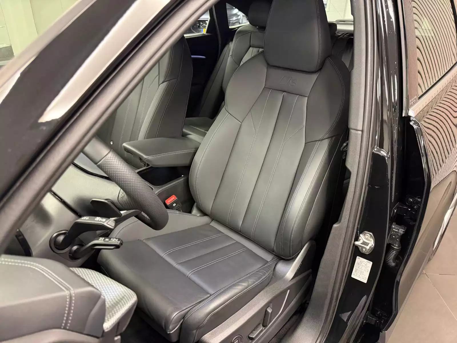 Audi Q5 Sportback S line 204 CV / 150 kW TDI quattro S tronic - Photo 1