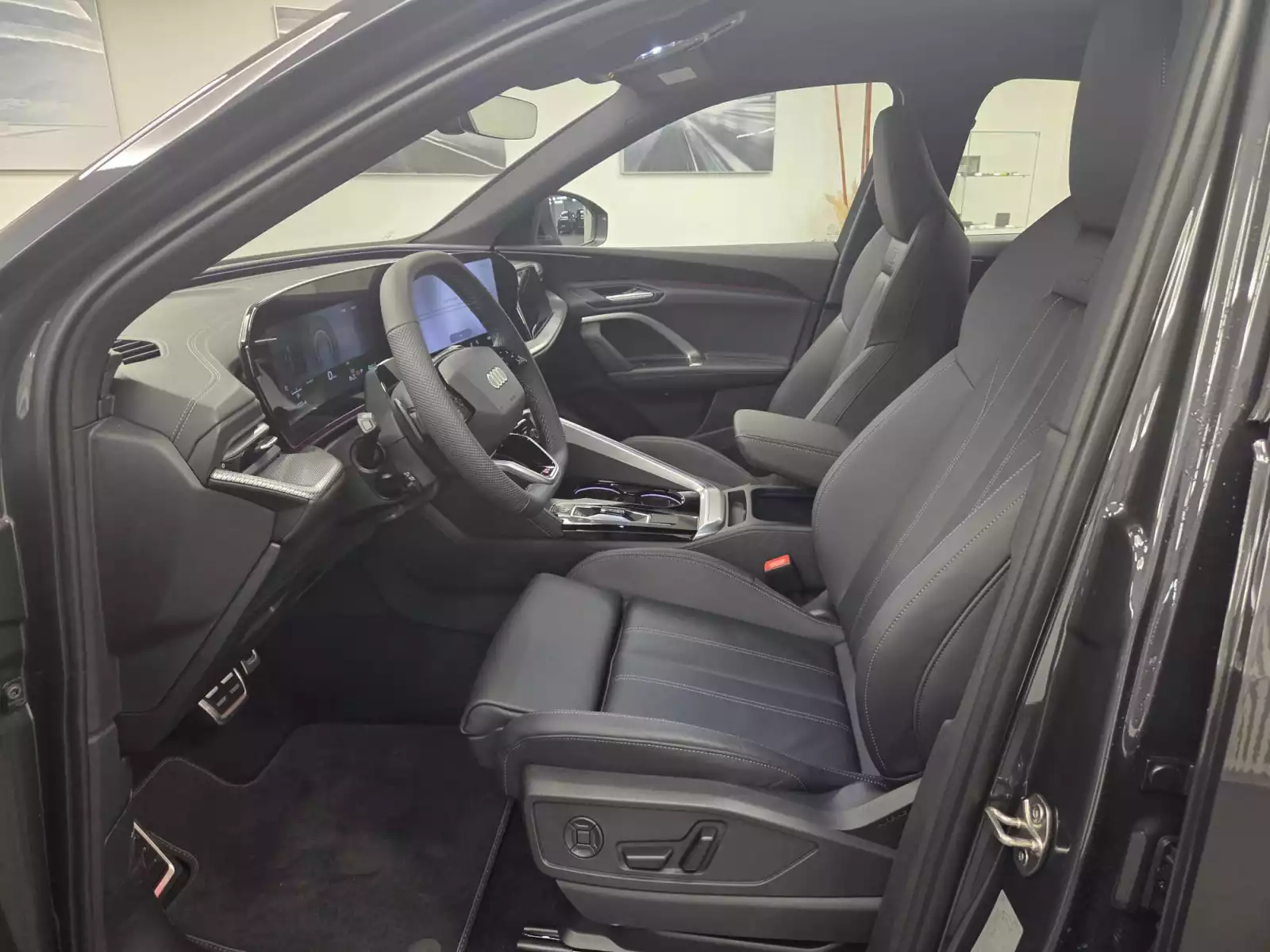 Audi Q5 Sportback S line TFSI 272 CV / 200 kW S tronic - Photo 1