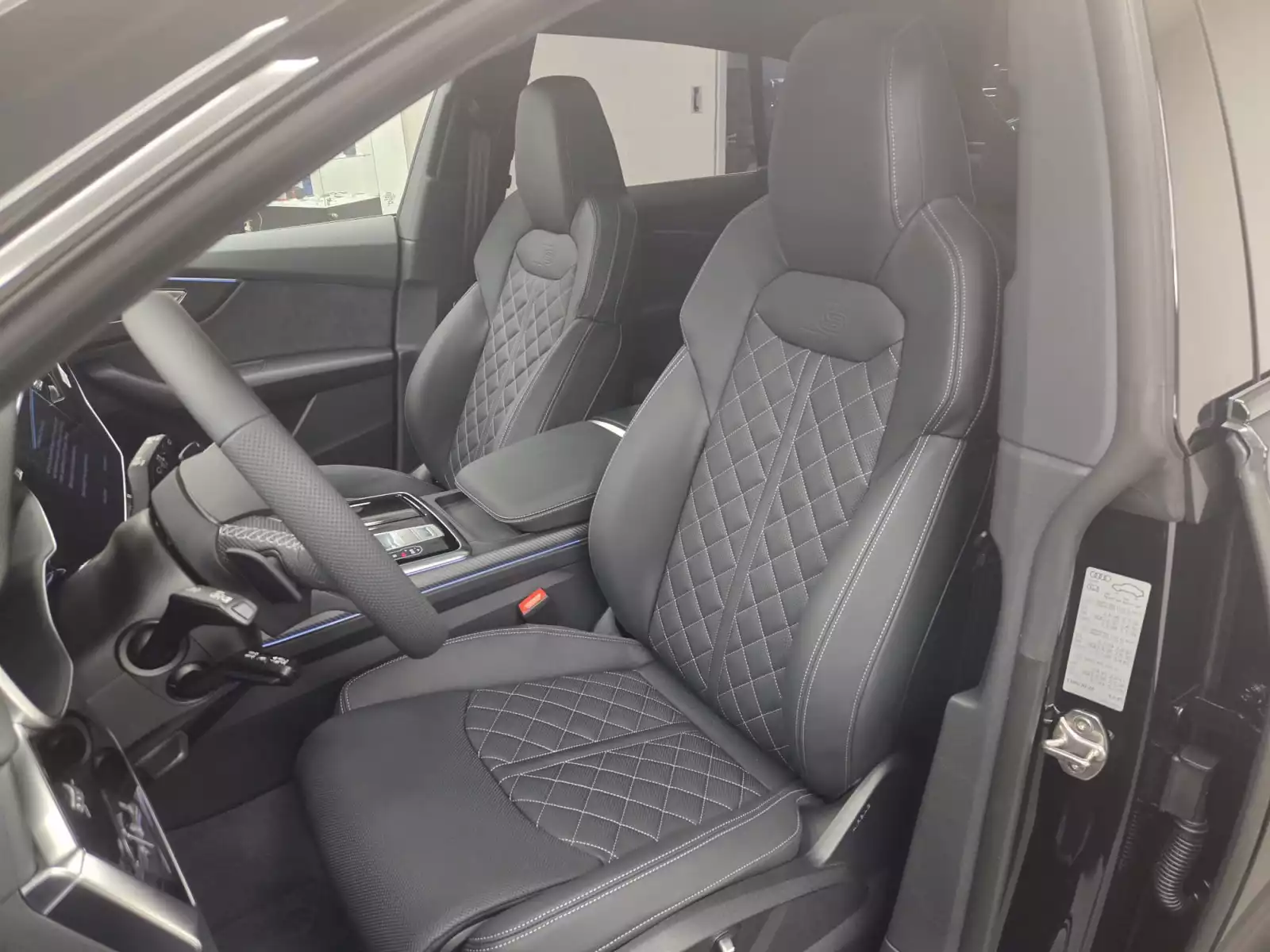 Audi SQ8 TFSI quattro 507 CH / 373 kW Tiptronic - Photo 1