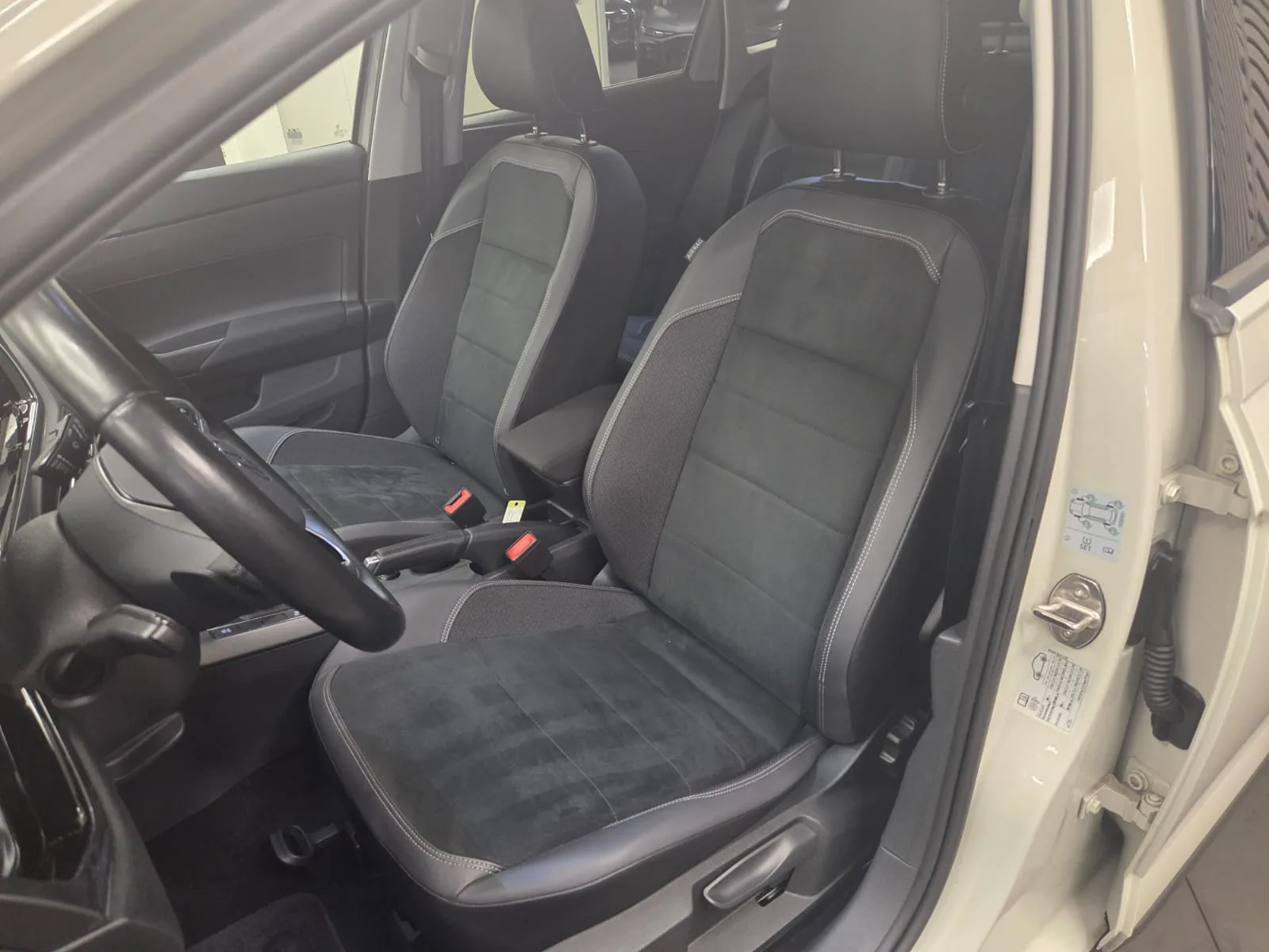 Volkswagen Taigo Style 1.5 TSI 150 CH / 110kW DSG7 - Photo 1