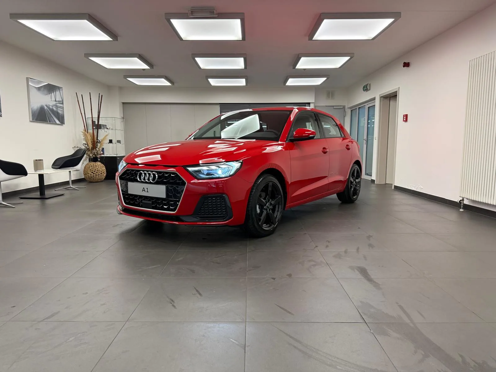 Audi A1 Sportback Advanced TFSI 95 CH / 70 kW S tronic - Photo 1