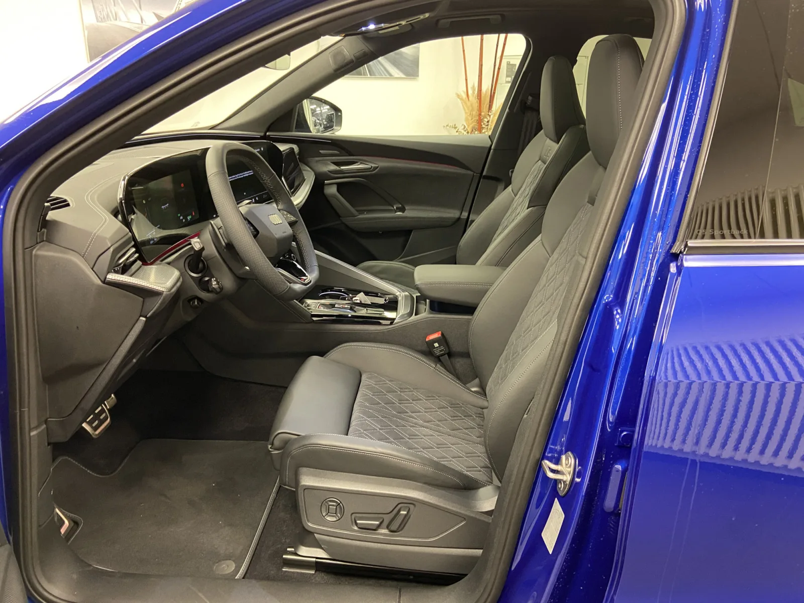 Audi Q5 Sportback e-hybrid quattro 367 CV / 270 kW S tronic - Photo 1
