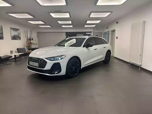 Audi A5 A5 Avant S line TFSI 150 CV / 110 kW S tronic - Photo 1