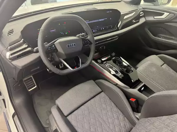 Audi A5 A5 Avant S line TFSI 150 CV / 110 kW S tronic - Photo 3