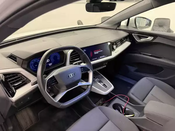 Audi Q4 e-tron Sportback 45 286 CH / 210 kW - Photo 3
