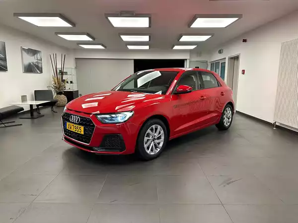 Audi A1 Sportback advanced 25 TFSI 95 CH / 70kW S tronic - Photo 1