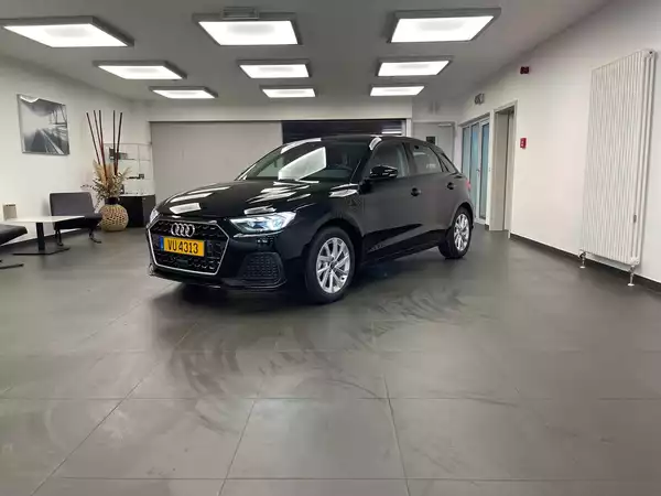 Audi A1 Sportback Advanced TFSI 95 CH / 70 kW S tronic - Photo 1