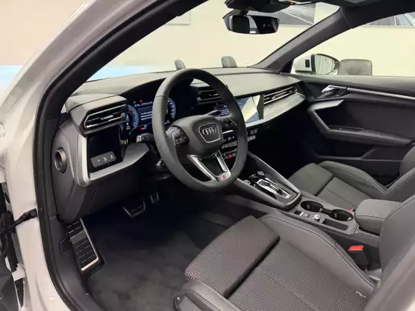 Audi A3 Sportback S line TFSI e 204 CV / 150 kW S tronic - Photo 3