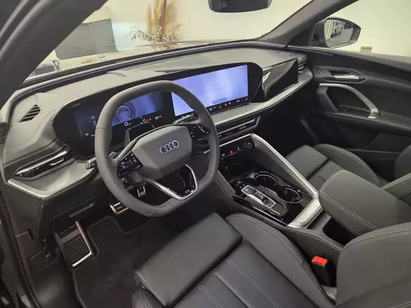 Audi Q5 Sportback S line TFSI 272 CV / 200 kW S tronic - Photo 3