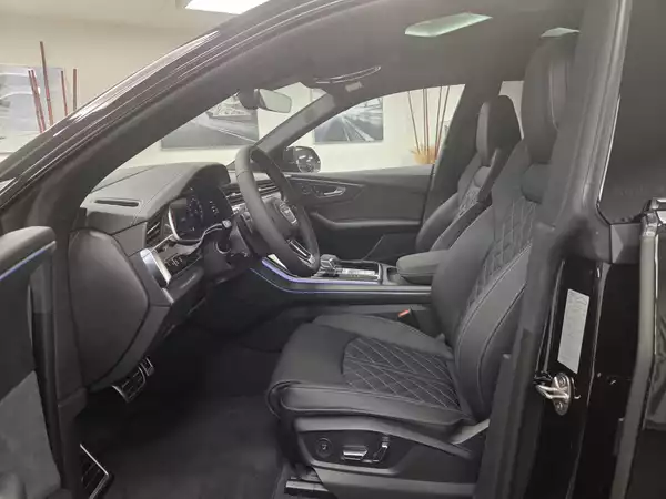 Audi SQ8 TFSI quattro 507 CH / 373 kW Tiptronic - Photo 2