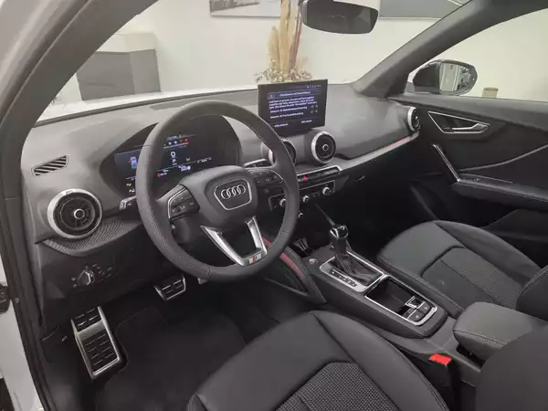 Audi SQ2 TFSI quattro 300 CH / 221 kW S tronic - Photo 3