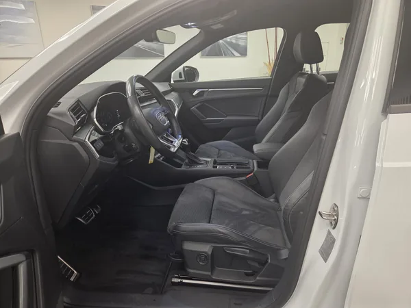 Audi Q3 S line 35 TFSI 150 CV / 110 KW S tronic - Photo 2