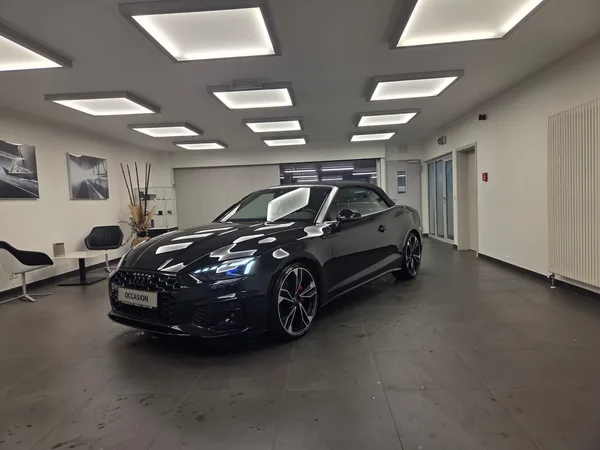 Audi A5 Cabriolet S line TDI 204 CH / 150 KW S tronic - Photo 1