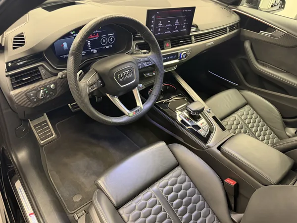 Audi RS4 Avant 2.9 TFSI quattro 450 CH S tronic - Photo 3