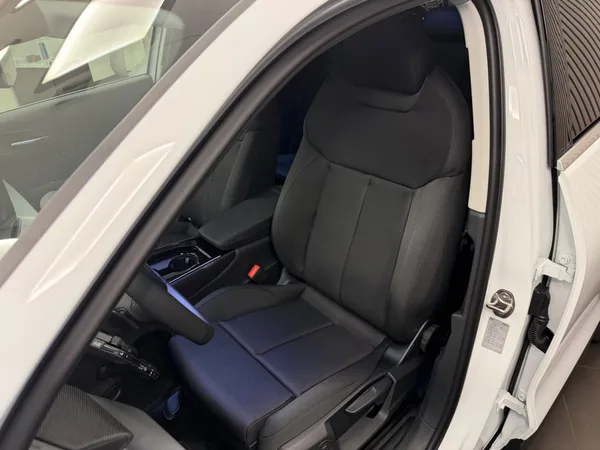 Audi Q3 Sportback e-hybrid S line 272ch / 200kW S tronic - Photo 2